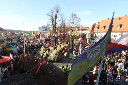 PUSTNI KARNEVAL PUSTOLETJE 98E FOTO LJUBO VUKELIČ